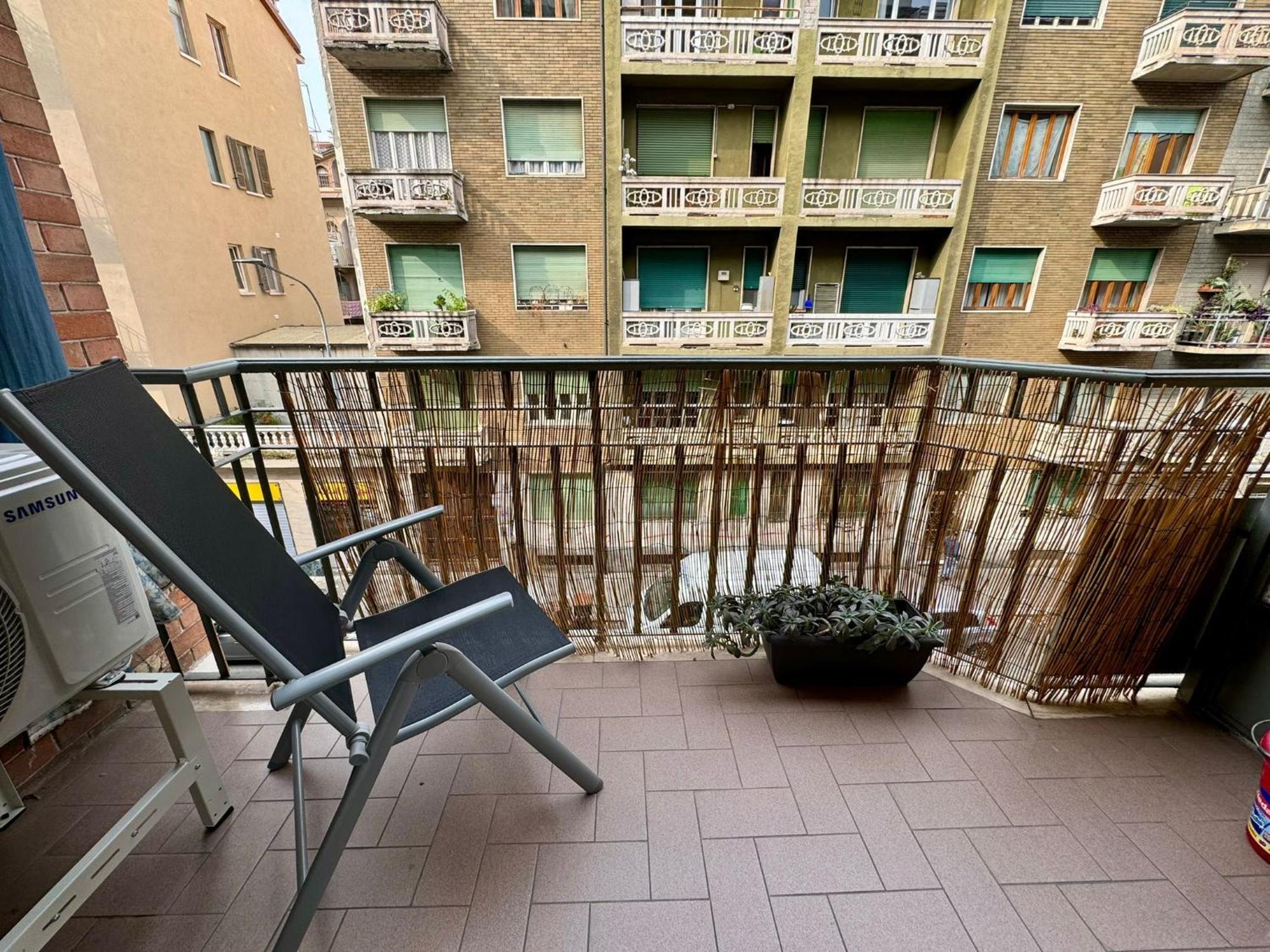 Jaky Maison Torino, Cozy & Modern Stay With Wi-Fi, Kitchen & Balcony Esterno foto
